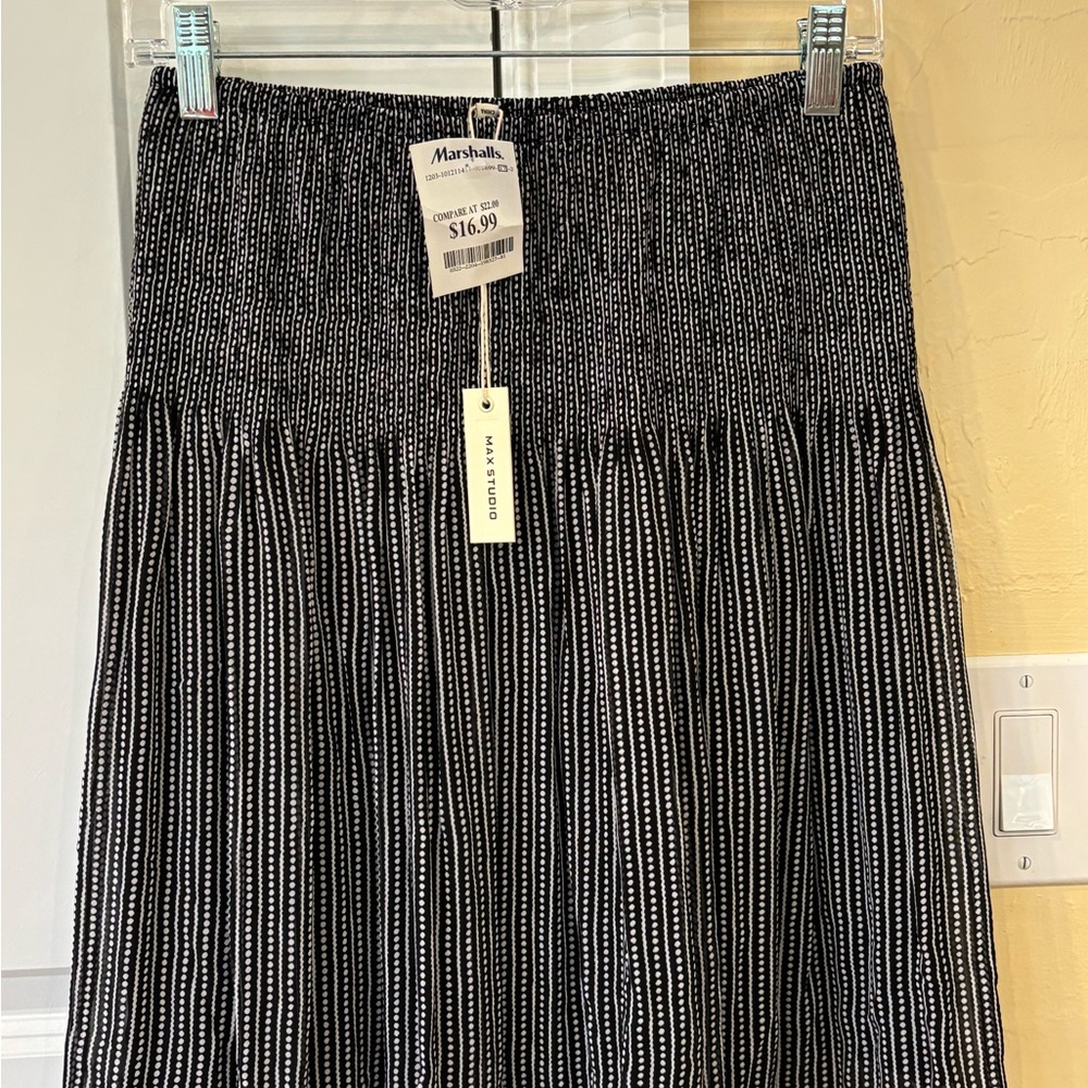 Max Studio Black and White Patterned Midi Skirt